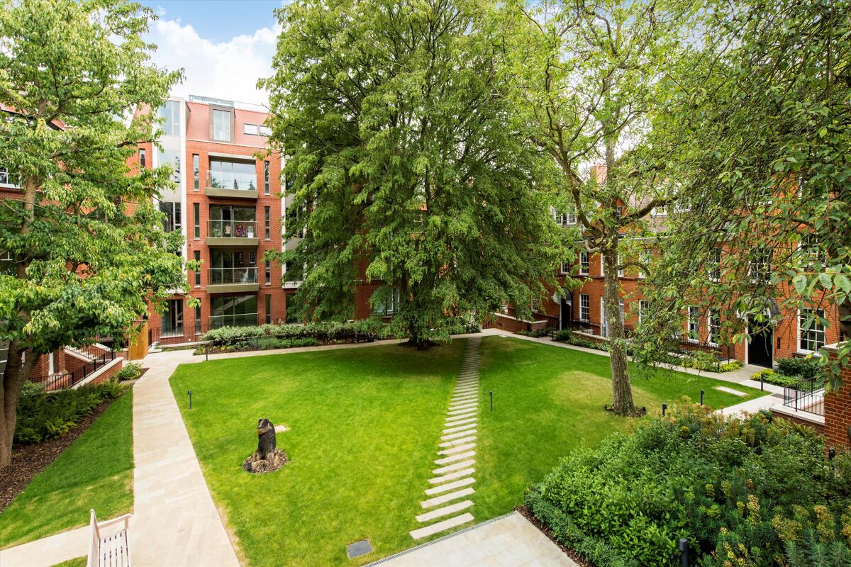 flat to rent in Hampstead Manor, Kidderpore Avenue, London, NW3 ...