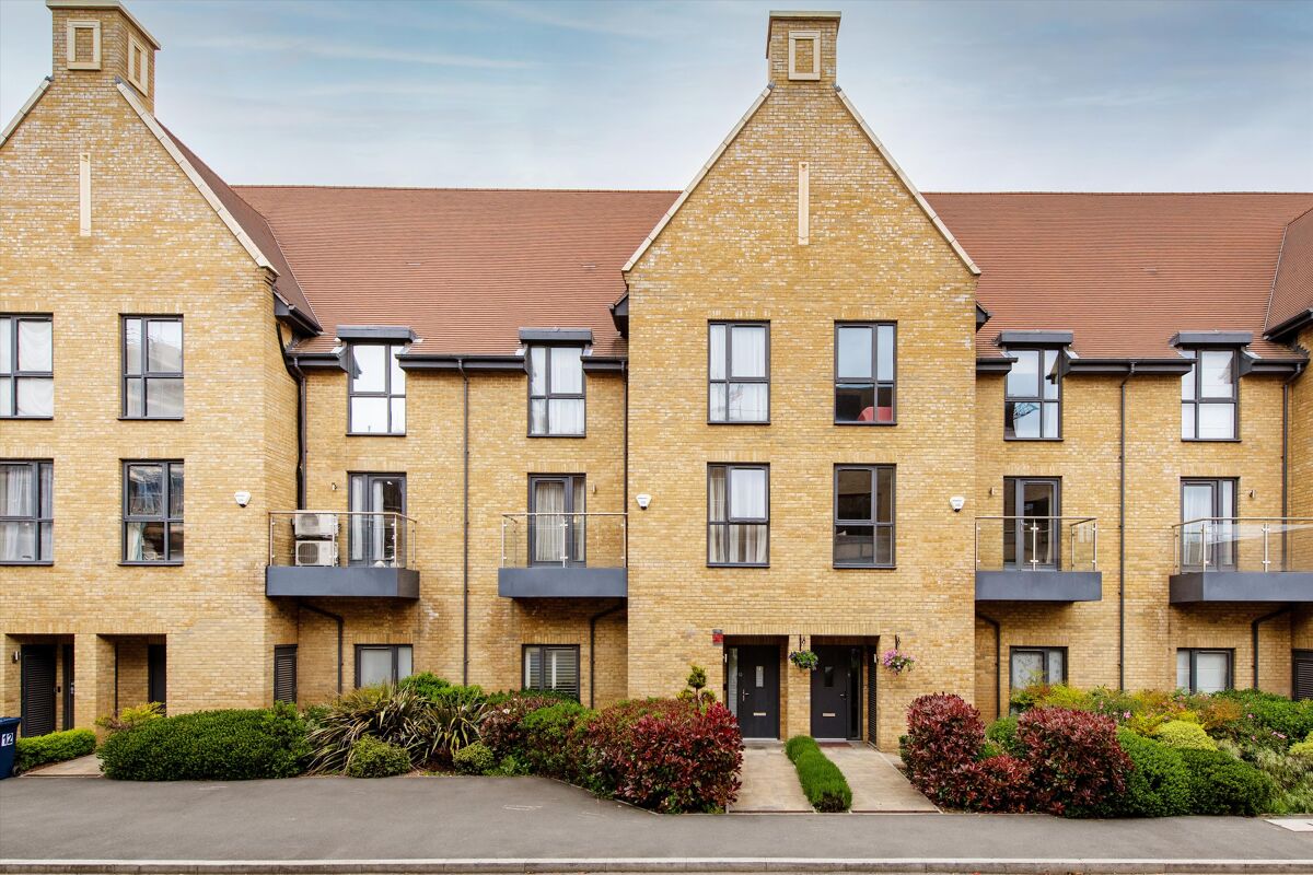 house to rent in Royal Engineers Way, Mill Hill, NW7 HAQ012179535