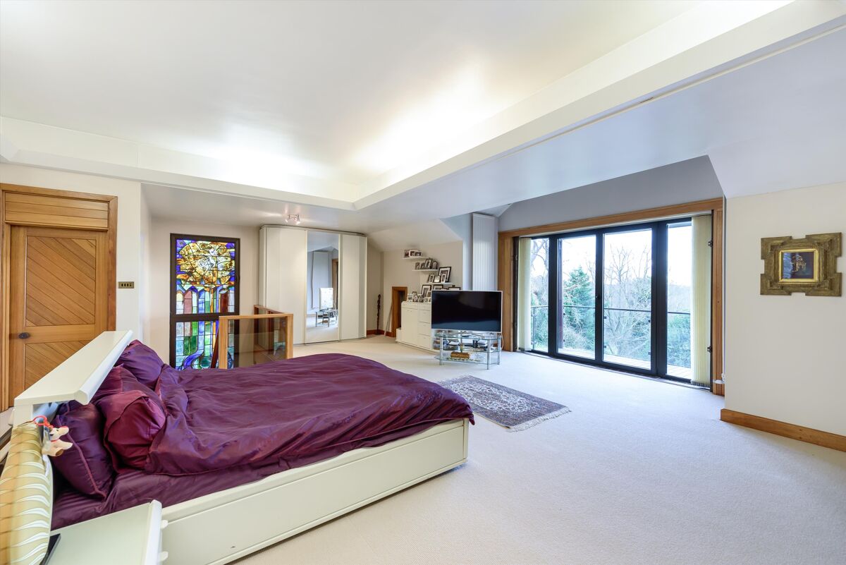 house to rent in Wykeham Rise, London, N20 HAQ012272593 Knight Frank