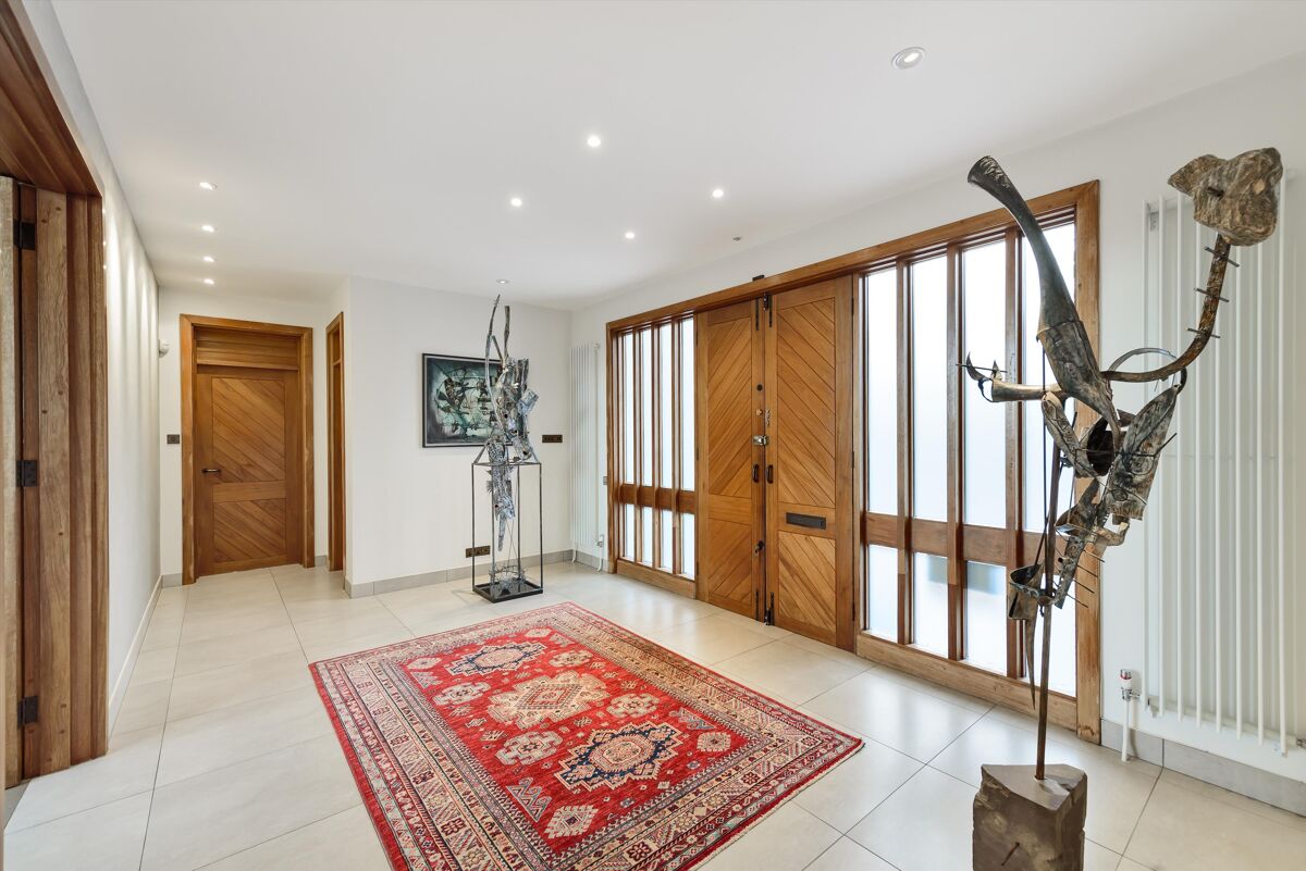 house to rent in Wykeham Rise, London, N20 HAQ012272593 Knight Frank