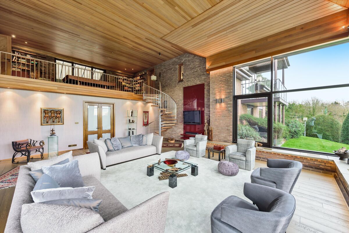 house to rent in Wykeham Rise, London, N20 HAQ012272593 Knight Frank