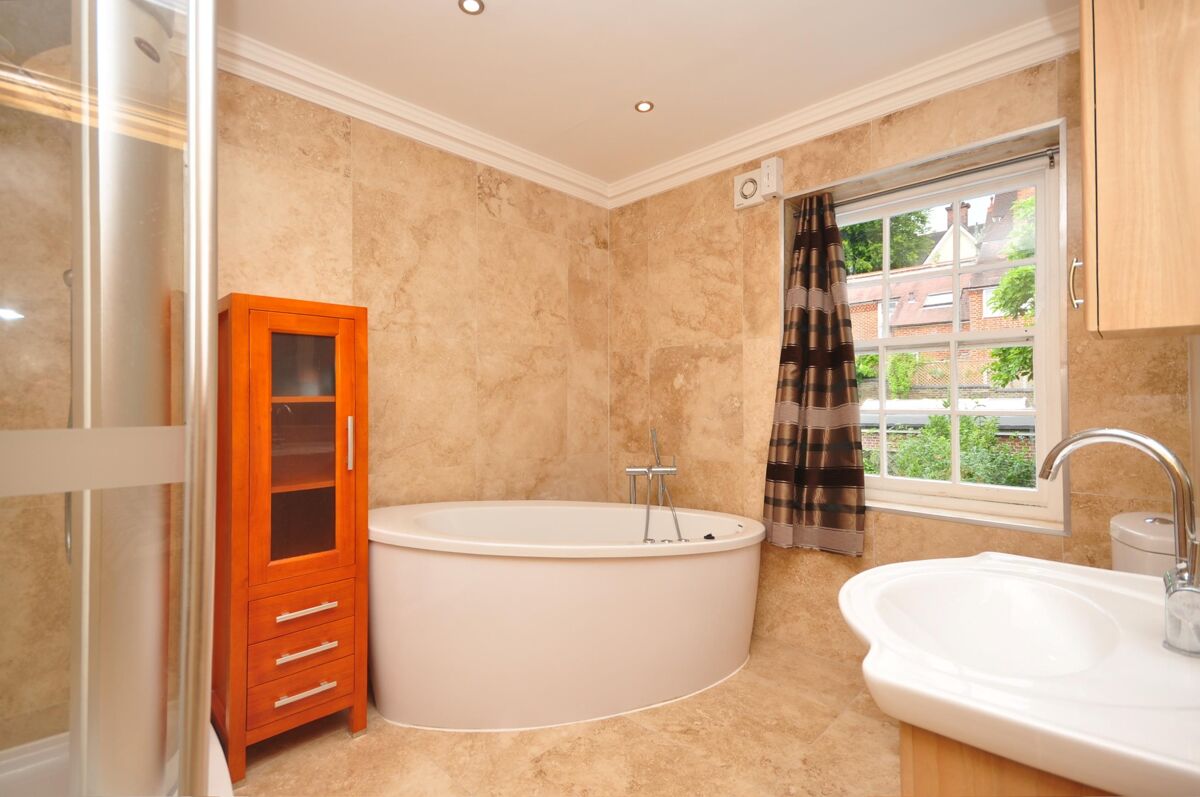 house to rent in Redington Gardens, Hampstead, London, NW3