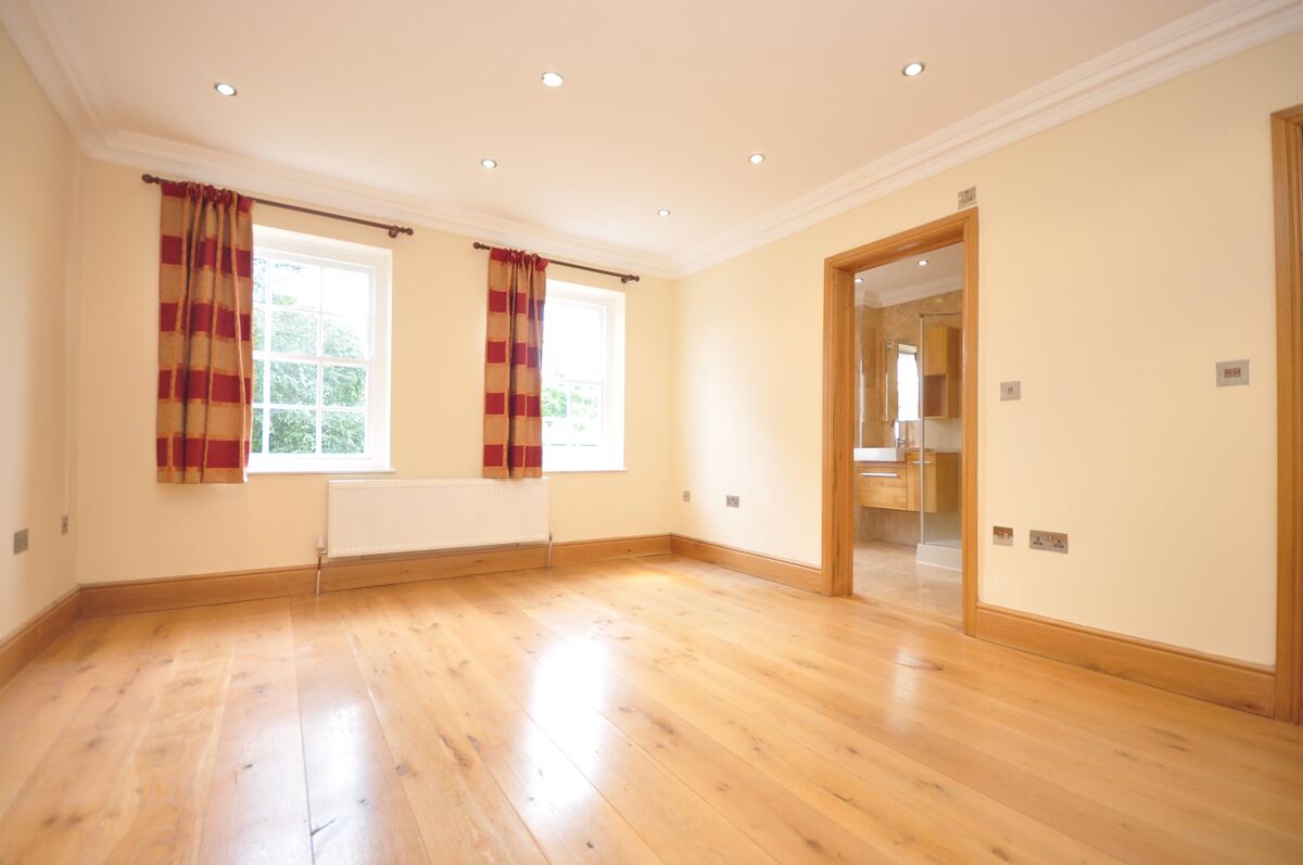 house to rent in Redington Gardens, Hampstead, London, NW3