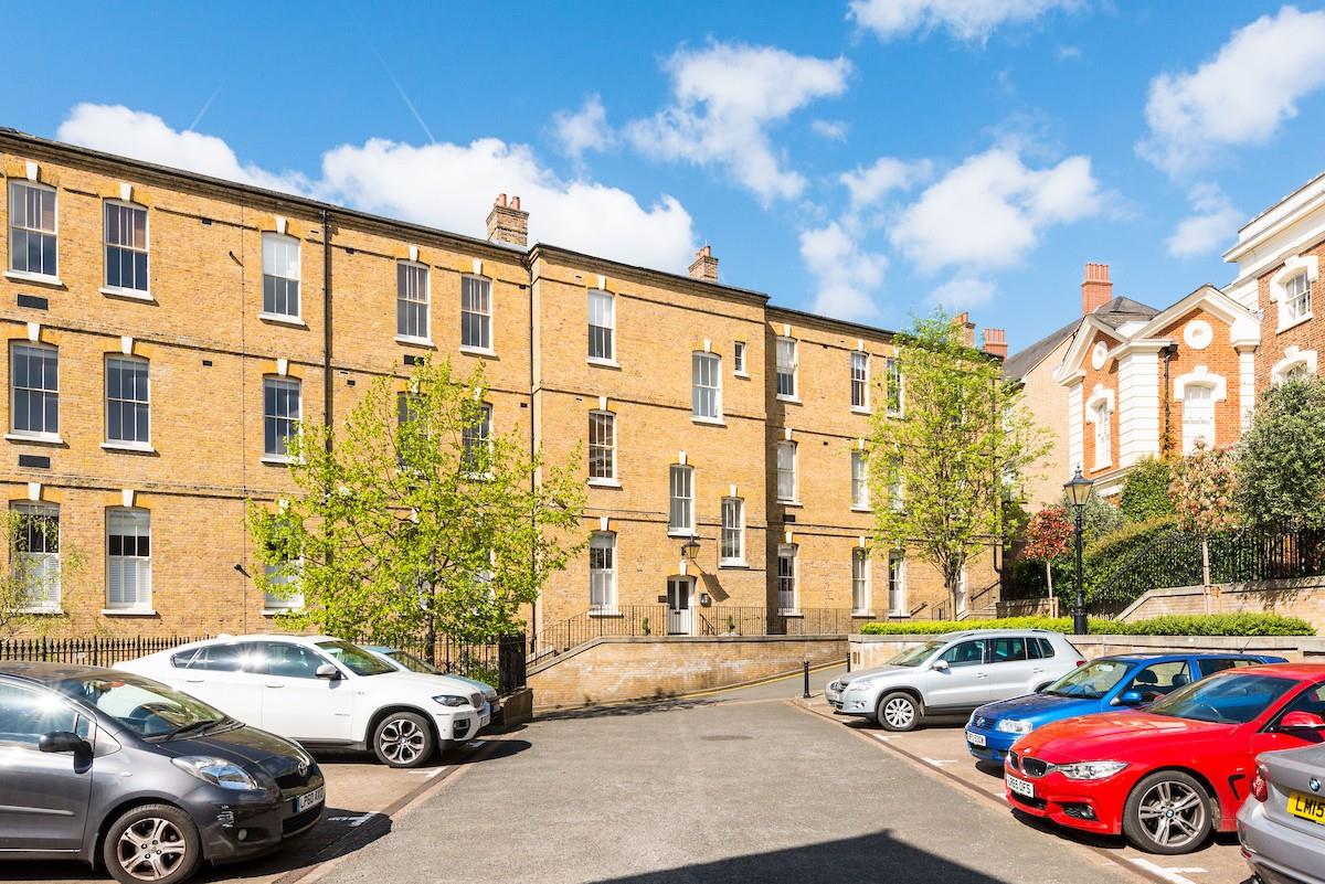 flat to rent in Giles Building, Upper Hampstead Walk, Hampstead NW3