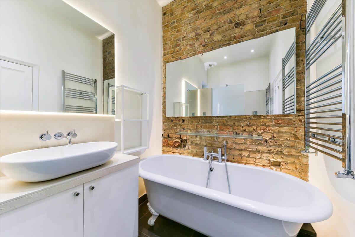 flat to rent in Clock Tower, Heath Street, London, NW3 HAQ012368549