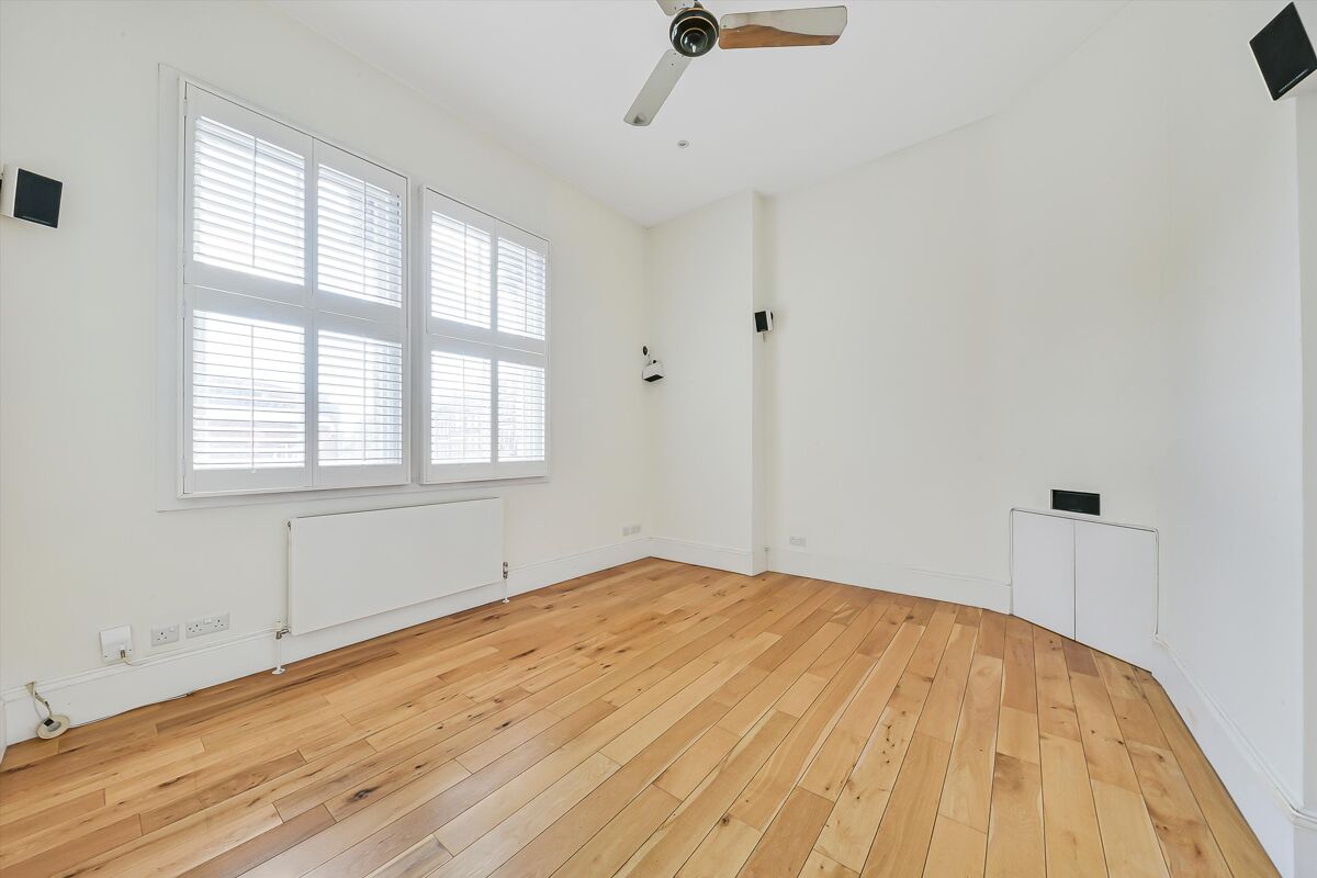 flat to rent in Clock Tower, Heath Street, London, NW3 HAQ012368549