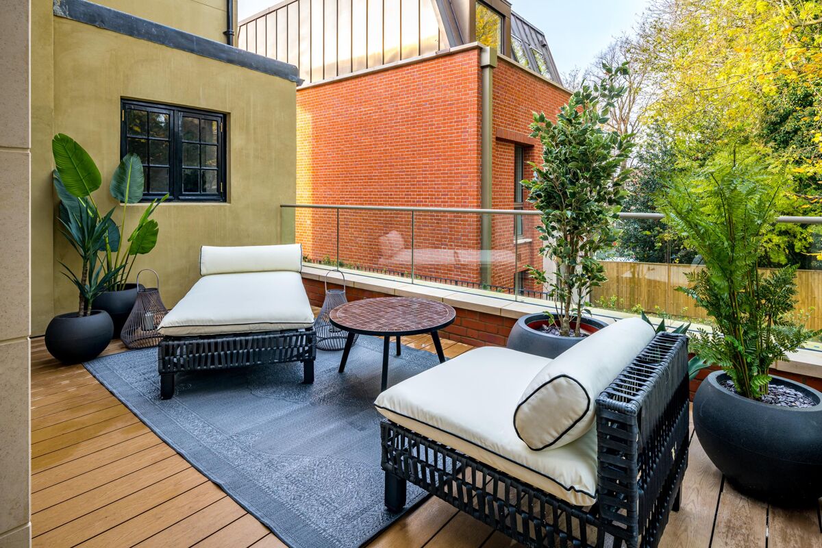 house to rent in Hampstead Manor, Kidderpore Avenue, Hampstead NW3