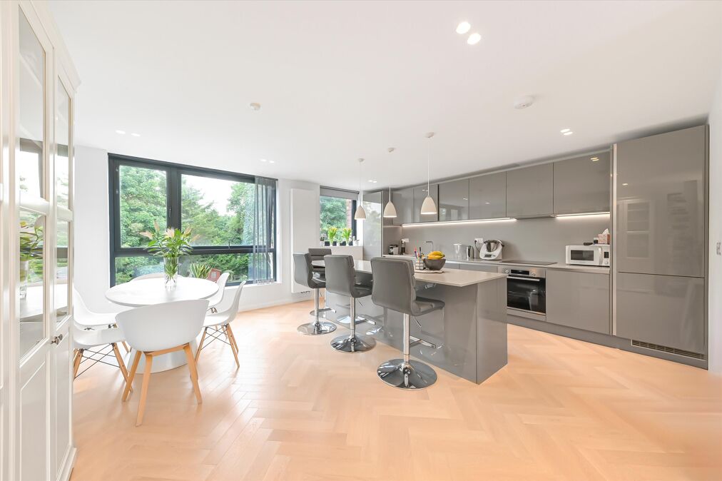 Image of Oakhill Avenue, London, NW3