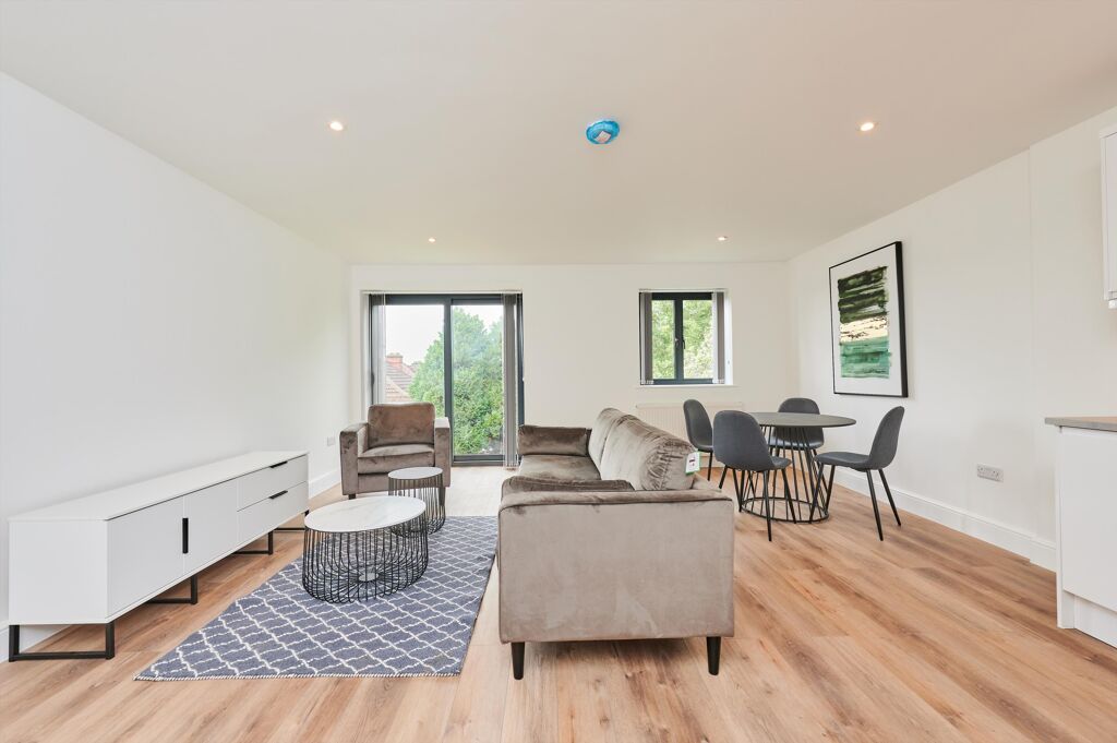 Image of Hendon Way, London, NW4