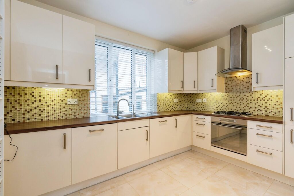 Image of Heathway Court, Finchley Road, London, NW3