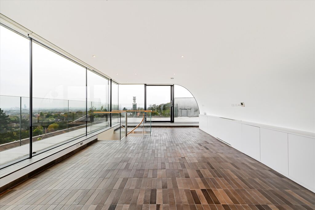 Image of Firecrest Drive, London, NW3
