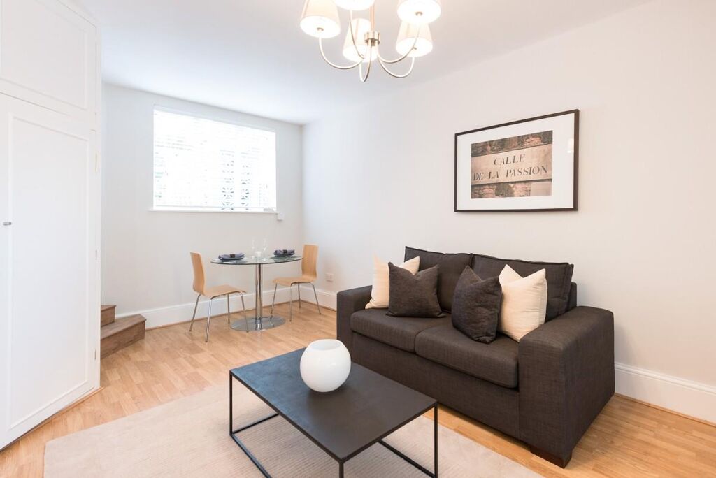 Image of Langland Gardens, Hampstead, NW3