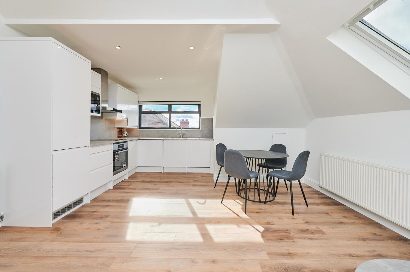 Image of Hendon Way, London, NW4
