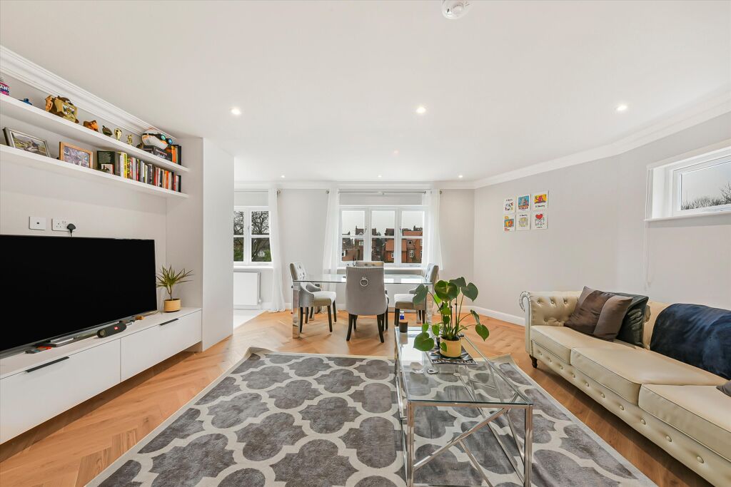 Image of Fitzjohns Avenue, London, NW3