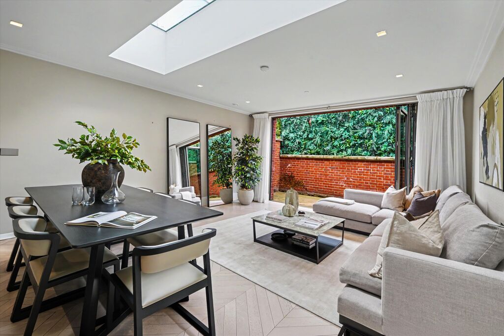 Image of Teil Row, Kidderpore Avenue, London NW3.