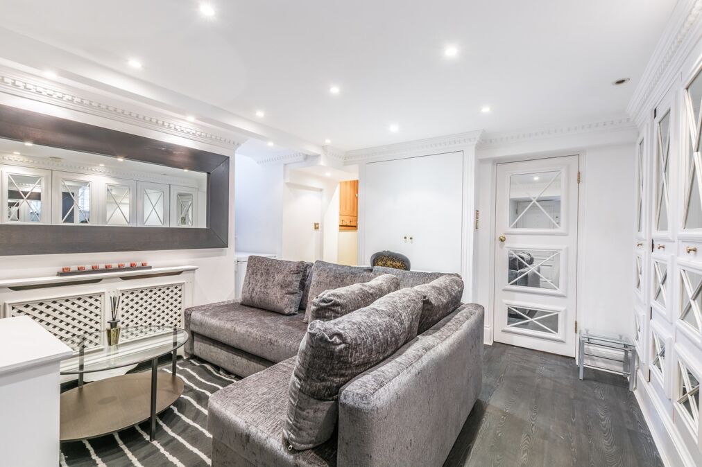 Image of Frognal, Hampstead, London, NW3