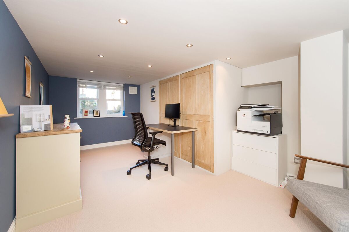 house for sale in South Drive, Harrogate, North Yorkshire, HG2