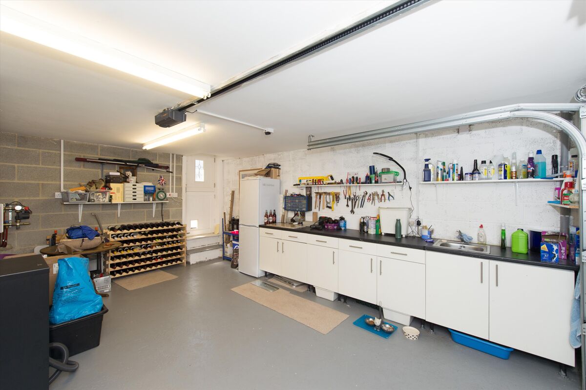 house for sale in Park Avenue, Harrogate, North Yorkshire, HG2