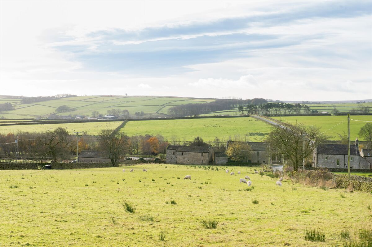 house for sale in Fouldshaw House Barn, Foldshaw Lane, Dacre, Harrogate