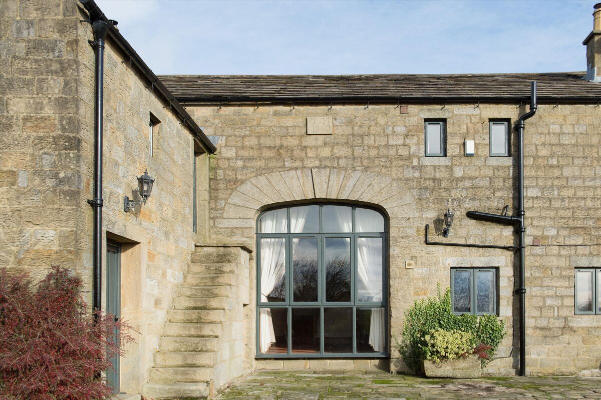 house for sale in Fouldshaw House Barn, Foldshaw Lane, Dacre, Harrogate