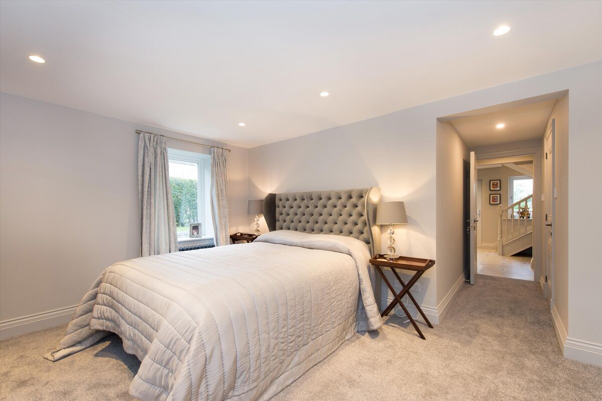 townhouse for sale in Hereford Lodge, 58 Cornwall Road, Harrogate