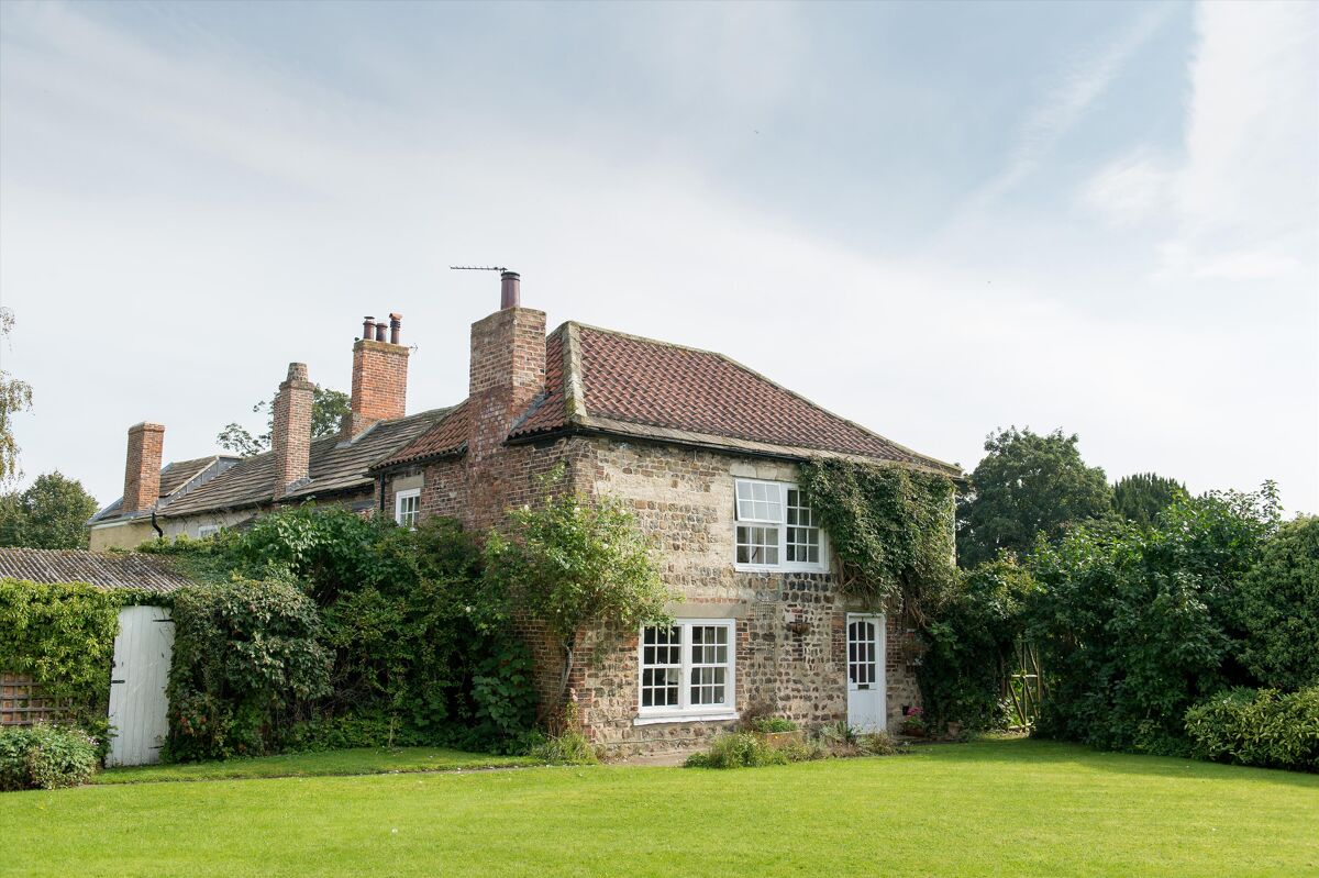 house for sale in Studley Roger, Ripon, North Yorkshire, HG4