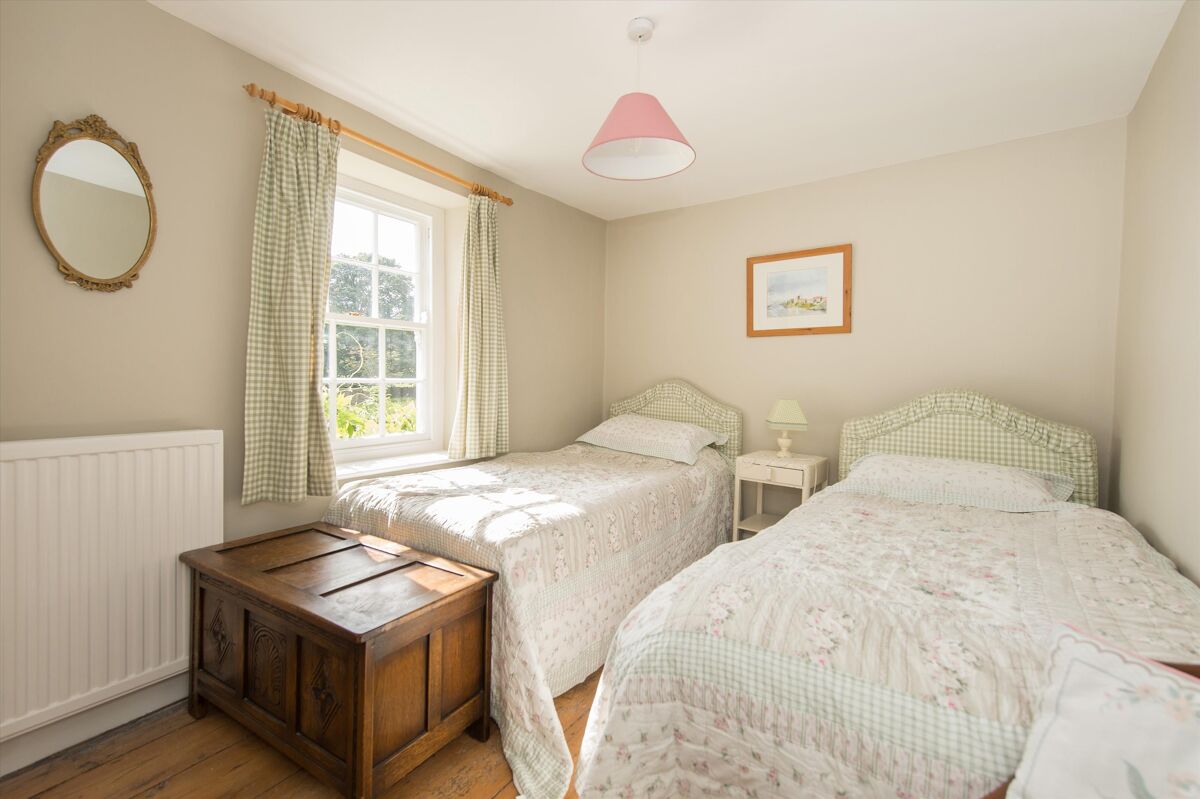 house for sale in Studley Roger, Ripon, North Yorkshire, HG4