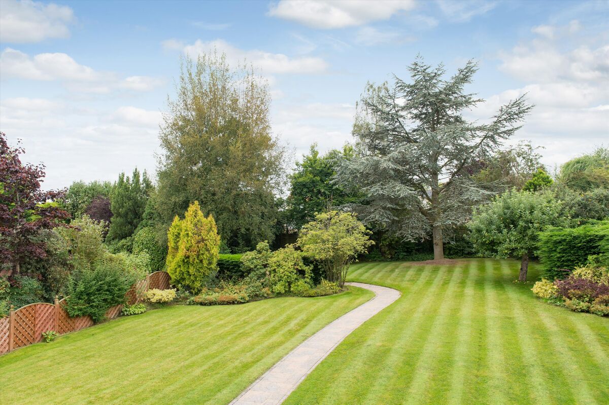 house for sale in Fulwith Drive, Harrogate, North Yorkshire, HG2