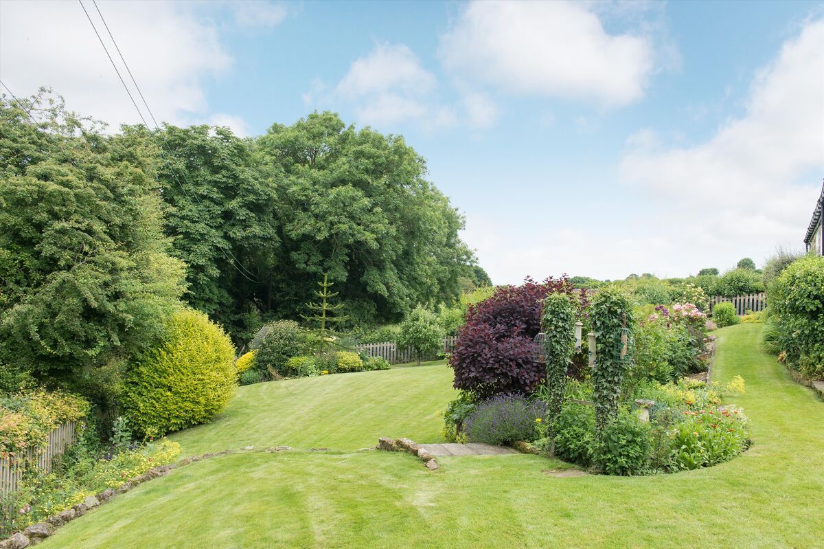 house for sale in Rigton Green, Bardsey, Leeds, LS17 HAR012174532