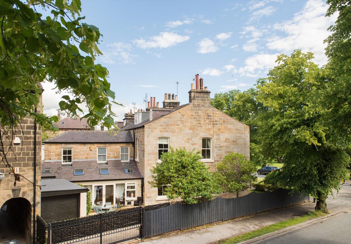 house for sale in Beech Grove, Harrogate, North Yorkshire, HG2