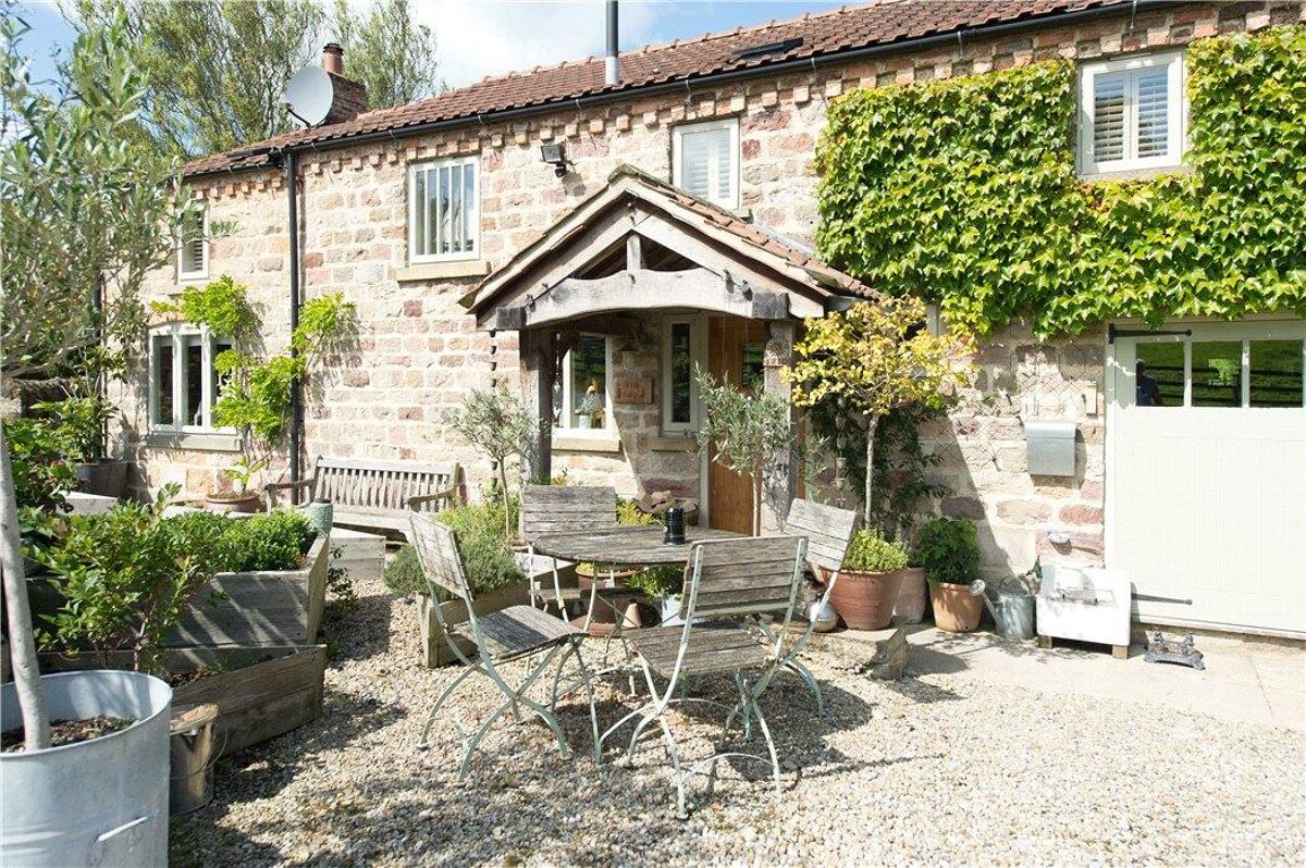 house for sale in South Stainley, Harrogate, North Yorkshire, HG3 HAR120122 Knight Frank