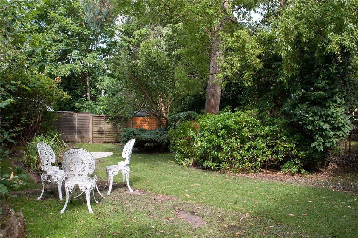 house for sale in Oak Terrace, Harrogate, North Yorkshire, HG2