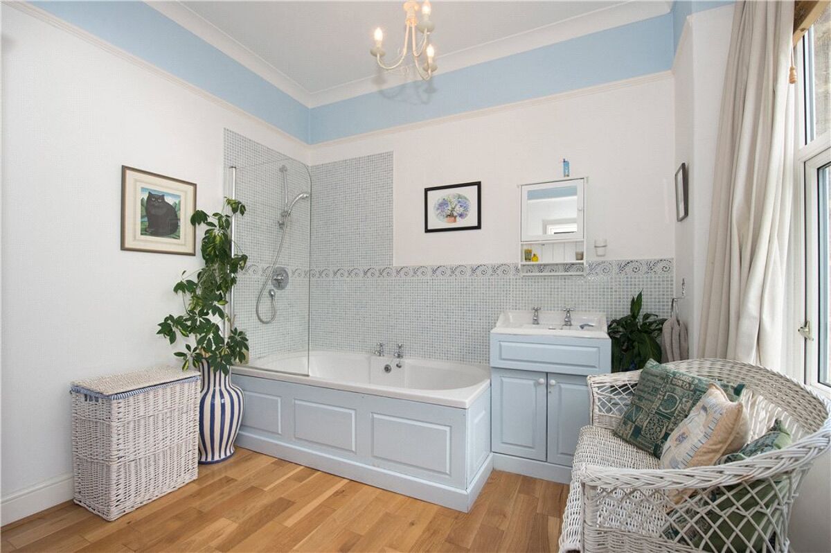 house for sale in Oak Terrace, Harrogate, North Yorkshire, HG2