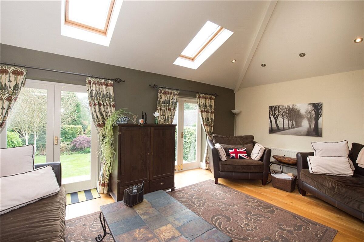 house for sale in Harlow Pines, Harrogate, North Yorkshire, HG3