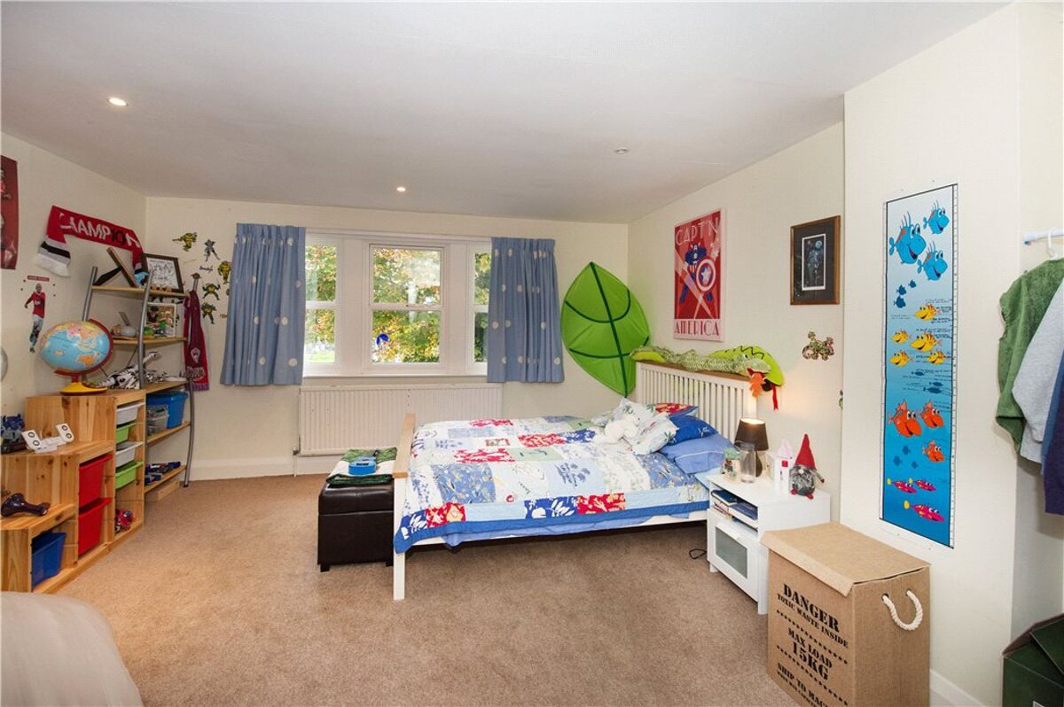 house for sale in Harlow Pines, Harrogate, North Yorkshire, HG3