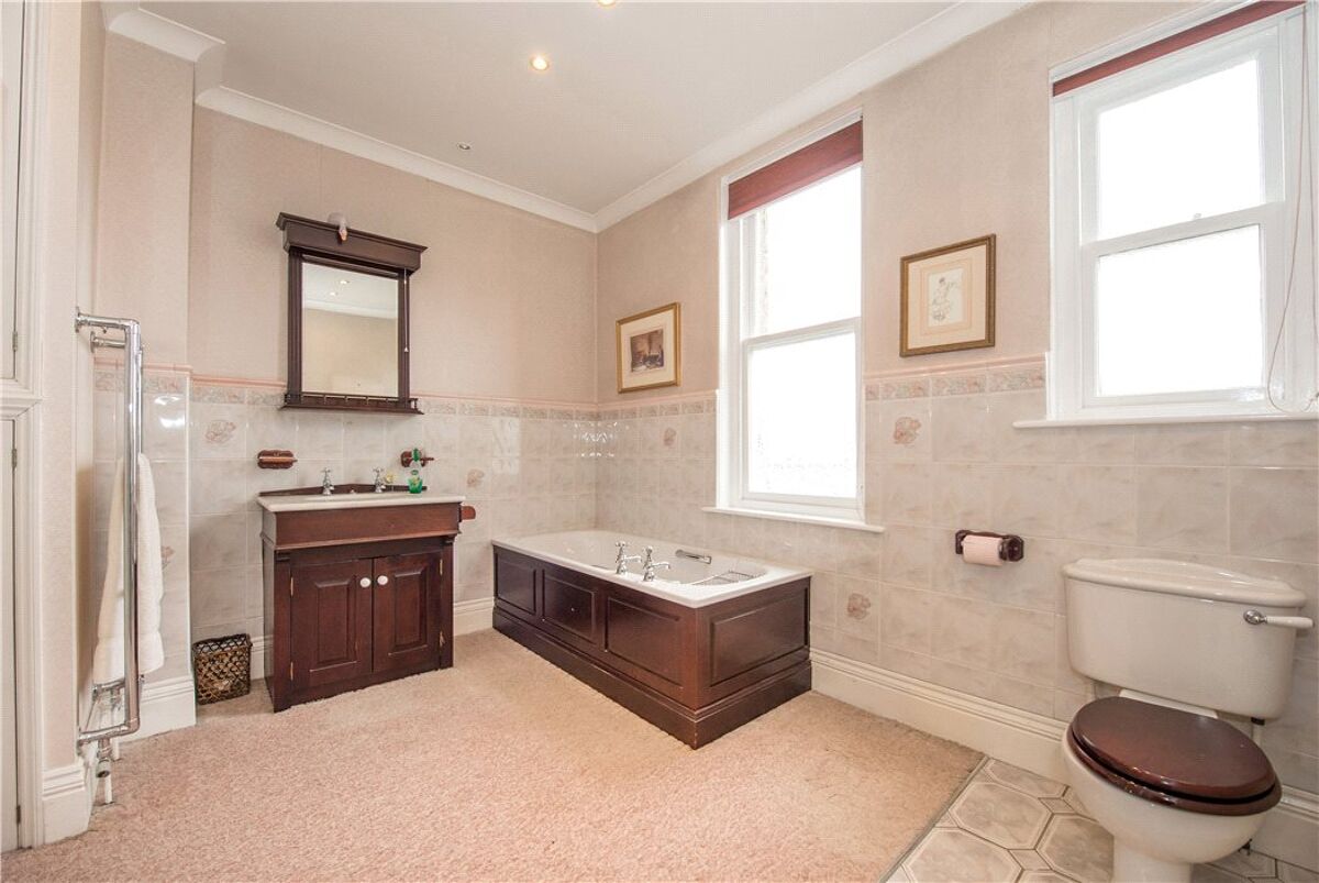 house for sale in Otley Road, Harrogate, North Yorkshire, HG2 HAR150028 Knight Frank