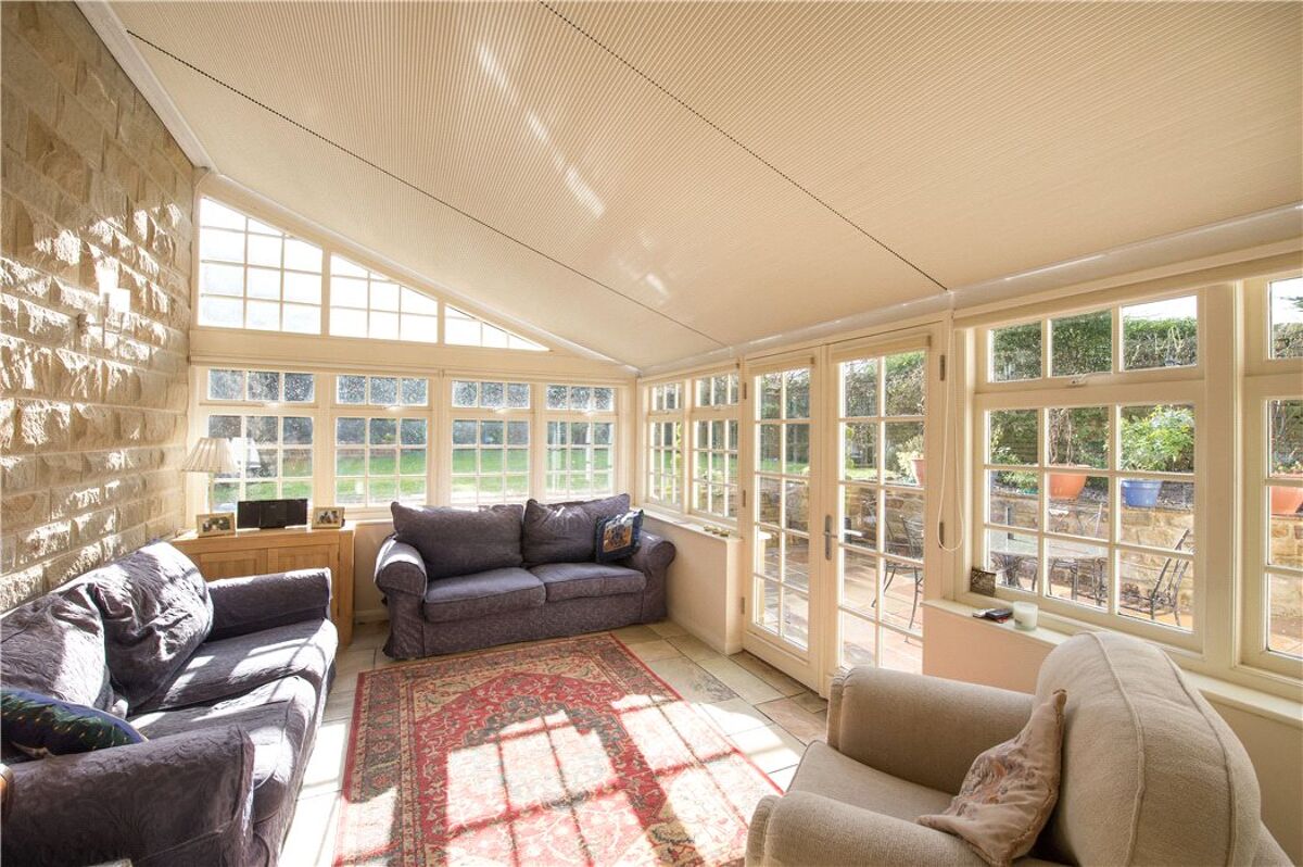 house for sale in Ripon Road, Killinghall, Harrogate, North Yorkshire