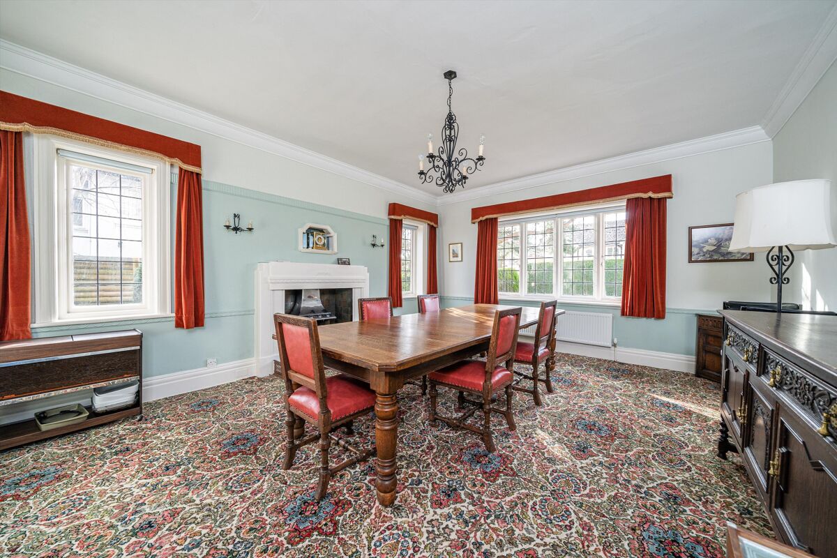 house for sale in Wetherby Road, Harrogate, North Yorkshire, HG2