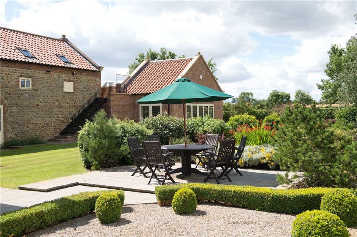 house for sale in Kirby Sigston, Northallerton, North Yorkshire, DL6