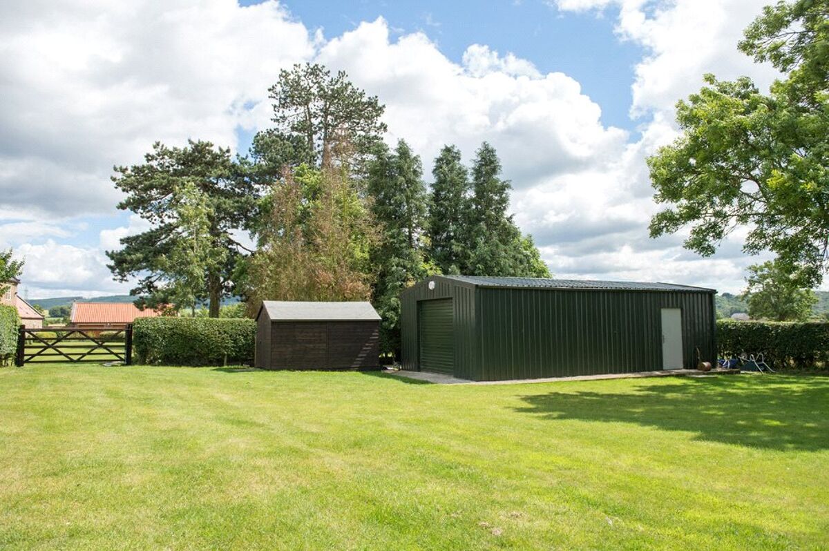 house for sale in Kirby Sigston, Northallerton, North Yorkshire, DL6 HAR160075 Knight Frank