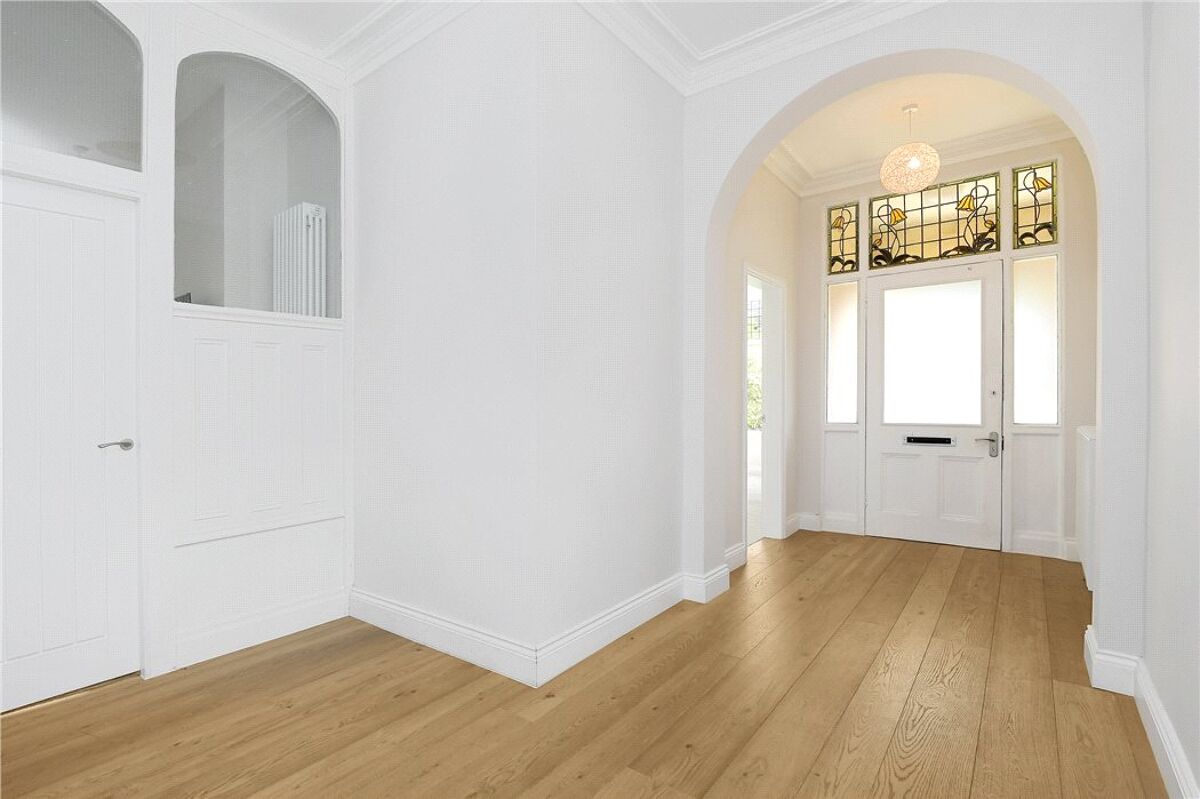 house for sale in Warwick Crescent, Harrogate, North Yorkshire, HG2