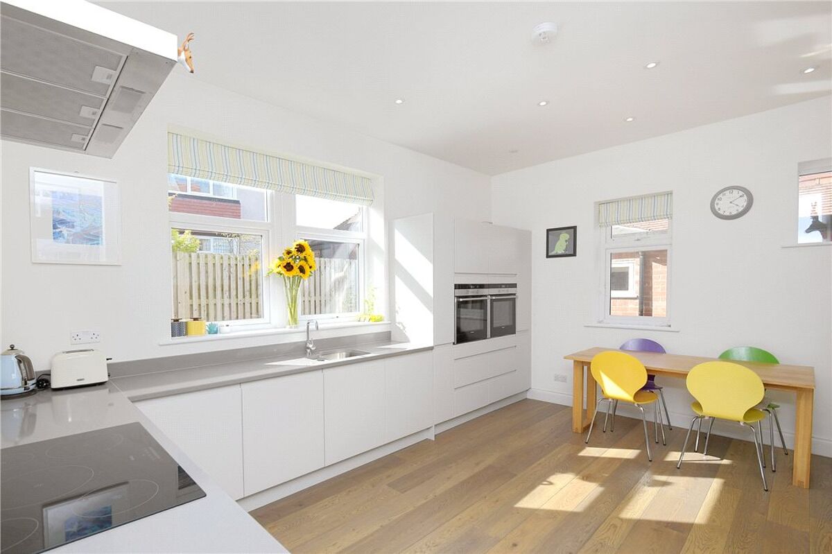 house for sale in Warwick Crescent, Harrogate, North Yorkshire, HG2