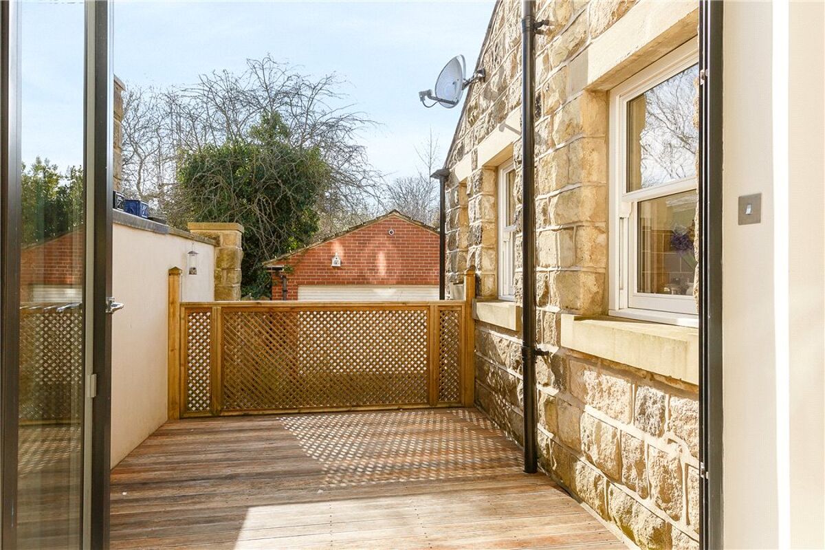 house for sale in Queens Road, Harrogate, North Yorkshire, HG2