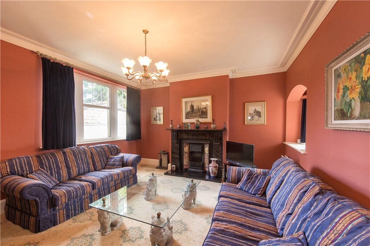 house for sale in Warwick Crescent, Harrogate, North Yorkshire, HG2