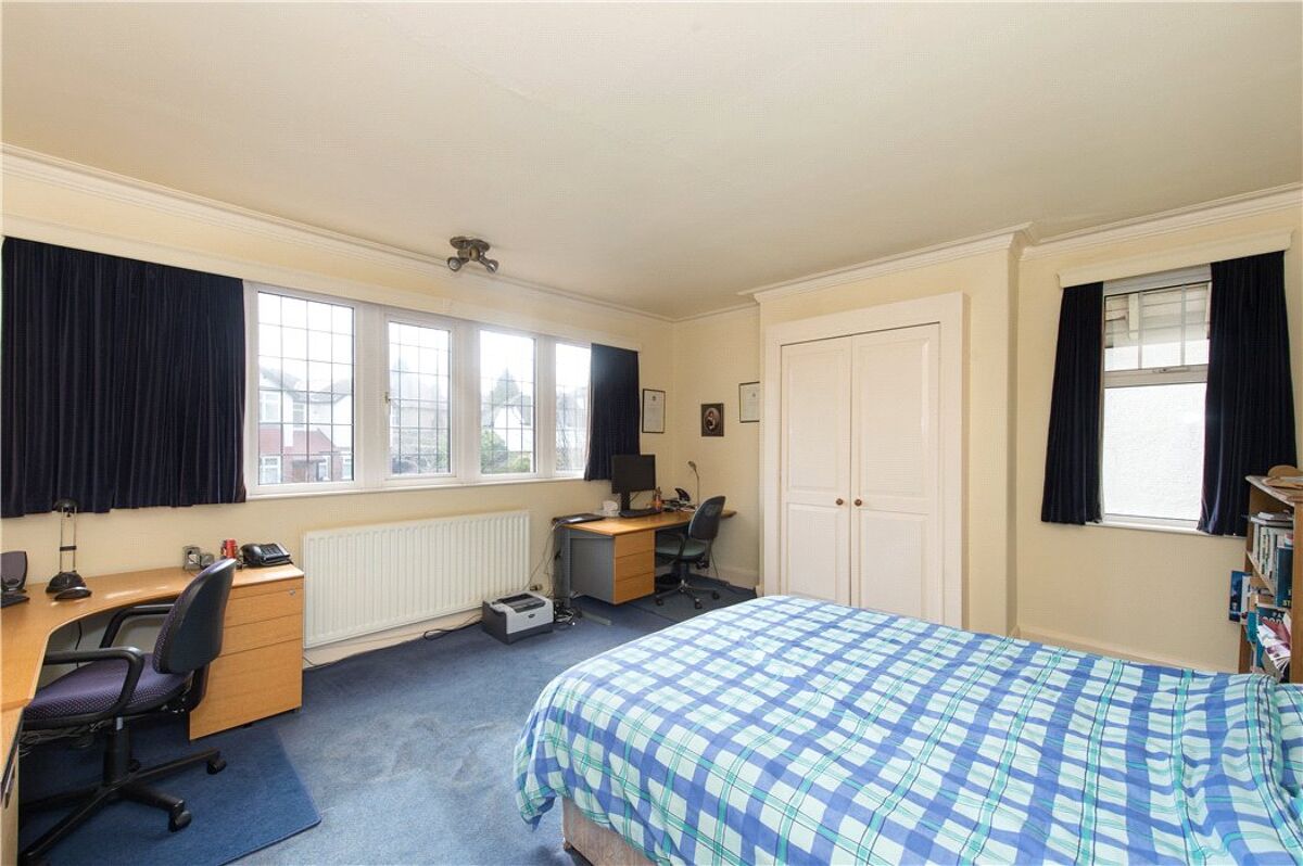 house for sale in Warwick Crescent, Harrogate, North Yorkshire, HG2