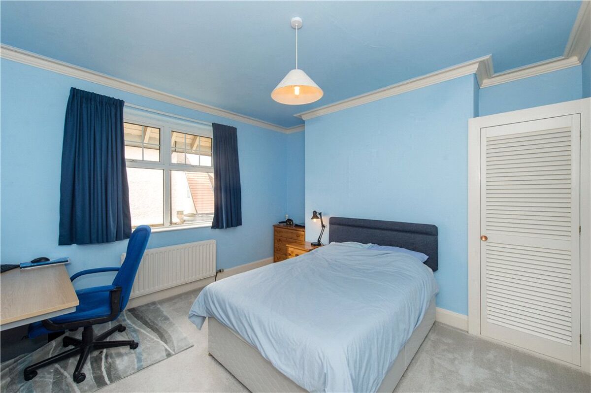 house for sale in Warwick Crescent, Harrogate, North Yorkshire, HG2