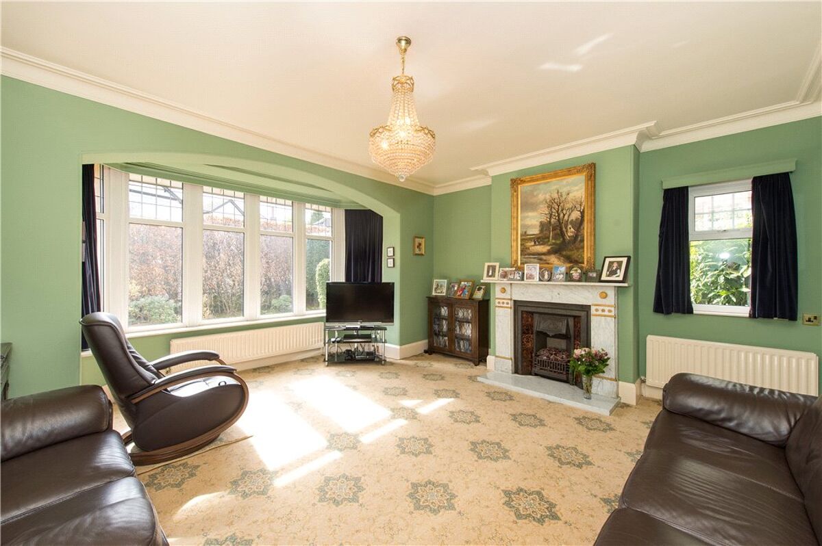 house for sale in Warwick Crescent, Harrogate, North Yorkshire, HG2