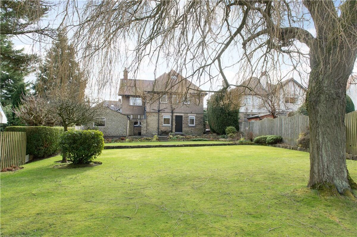 house for sale in Warwick Crescent, Harrogate, North Yorkshire, HG2