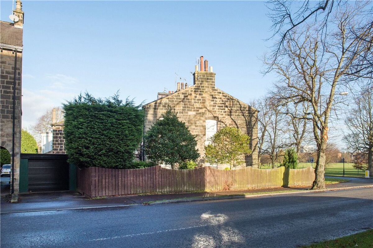 house for sale in Beech Grove, Harrogate, North Yorkshire, HG2