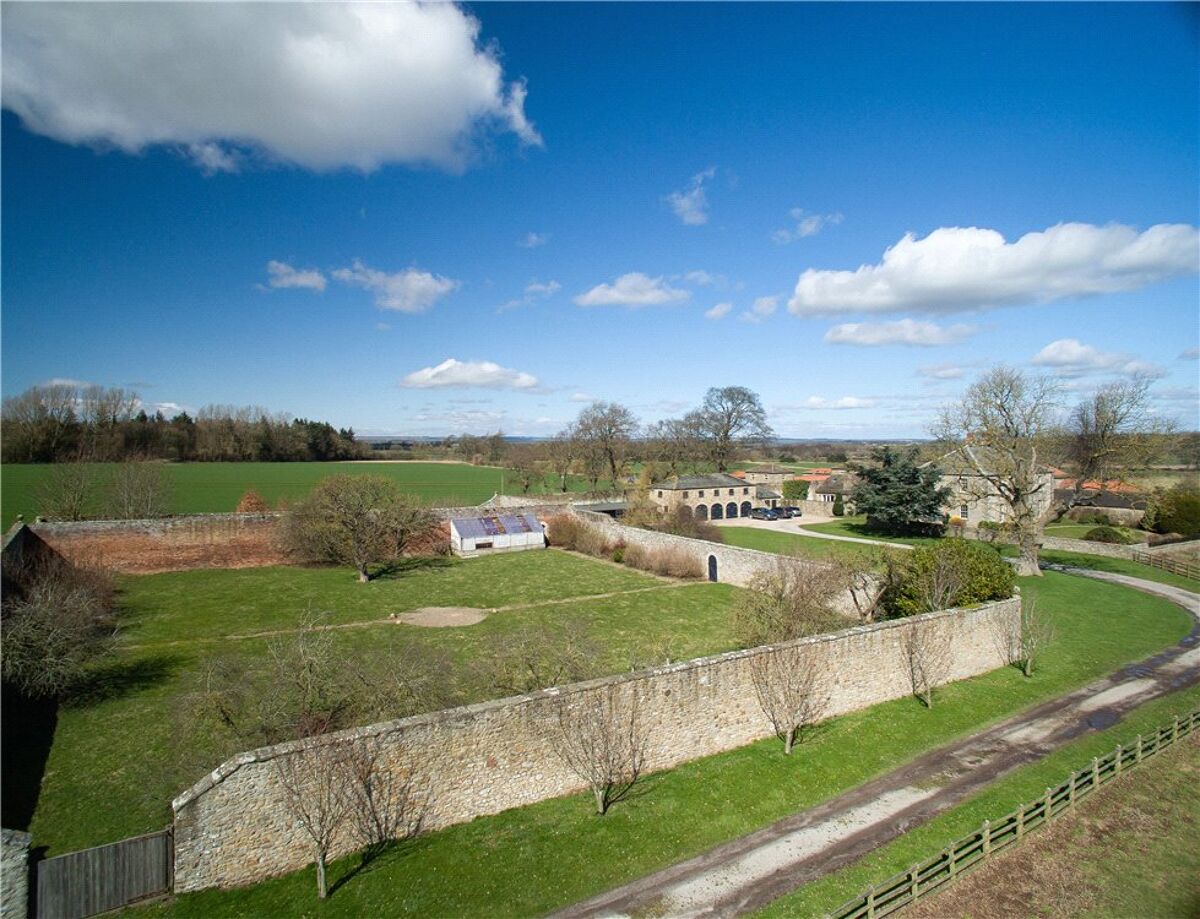 house for sale in Dalton Fields, Newsham, Richmond, North Yorkshire